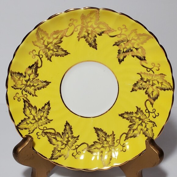Sutherland H&M Teacup and Saucer Yellow Gold Leaves Vintage - Picture 7 of 8